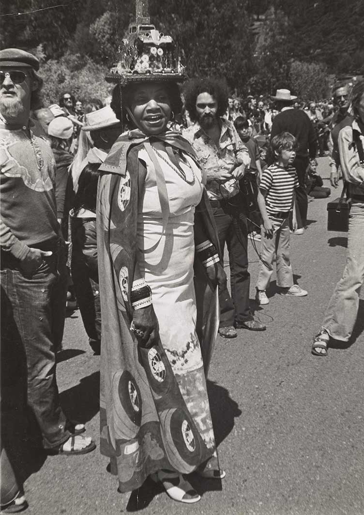 Florence Allen at the San Francisco Artists' Soap Box Derby, 1975 / unidentified photographer. Florence Allen papers, 1920-1997. Archives of American Art, Smithsonian Institution. Photograph of derby queen Florence Allen