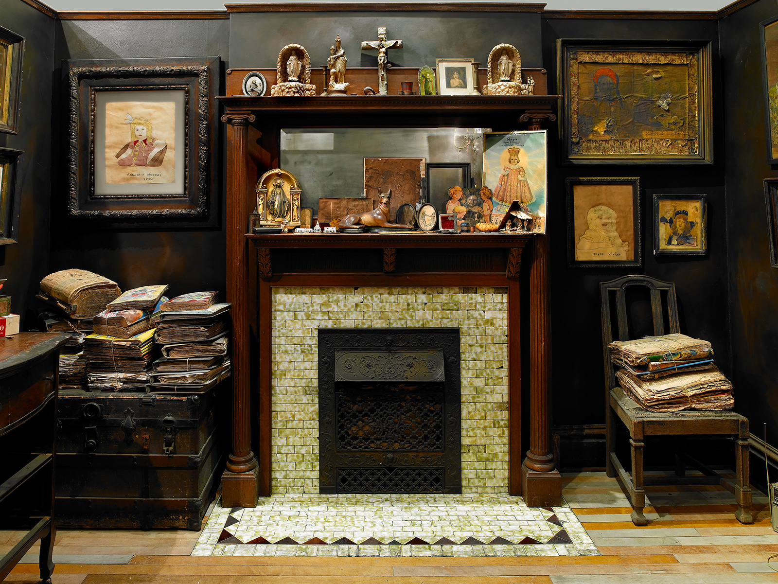 Henry Darger Room Collection, Intuit: The Center for Intuitive and Outsider Art, Chicago, Illinois, Courtesy of Kiyoko Lerner. Photograph by John Faier